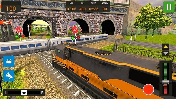 真实火车驾驶游戏下载 v300.1.0.3018 安卓版